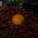 精肉・卸の肉バルSanoso - 