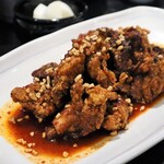 韓国料理 benibeni - ◆紅紅骨なしヤンニョムチキン　1,280円(税別) 　－辛さレベル－