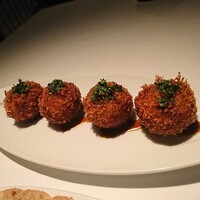 シノワ 渋谷店 - 蟹クリームコロッケ