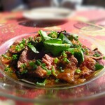 トキオプラージュ・ルナティック  - 牛肉の土佐作り(800円)新鮮なたたきです(///∇///)