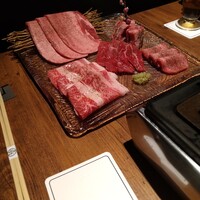 焼肉 うしみつ 恵比寿本店 - 