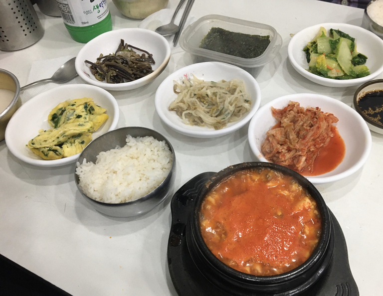 예지분식 （イェジ粉食/イェジプンシッ） - 明洞　ミョンドン/韓国料理 | 食べログ 예지분식 (明洞　ミョンドン/韓国料理)