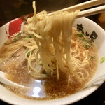 Makotoya - 鶏じゃんラーメン　麺アップ