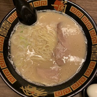 深夜営業 横浜駅でおすすめのラーメンをご紹介 食べログ