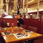 松屋 やきにく すてぇ～き - 店内の様子。