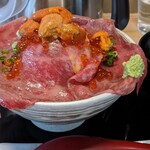 吉祥寺 肉ドレス海鮮丼 - 