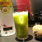 WINE AND BAR Elevage - キウイのジントニック