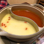 バーミヤン - 白湯スープと麻辣スープ