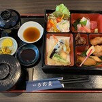 Kaishoku Uosada - 平日限定ランチサービスメニューです。日替わり定食コーヒー付1000円税込