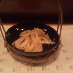 Sushi Tsuda - シロエビの唐揚
