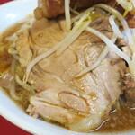 ラーメン二郎 - 豚