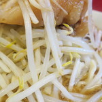 ラーメン二郎 - ヤサイ（そのまま）