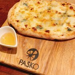 イタリア大衆食堂 PASKO - クワトロフォルマッジ