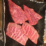 立喰い焼肉 治郎丸 - 