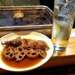博多のおでん - スジ&蓮根&ハイボール