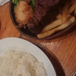 東京ブッチャーズ - ランチセット　ライス＆スープ付き