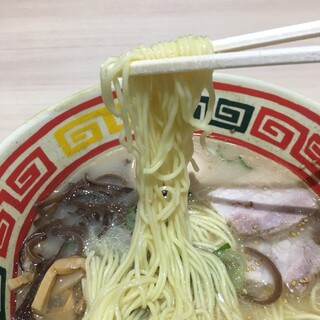 成田空港駅 空港第2ビル でおすすめの美味しいラーメンをご紹介 食べログ 成田空港駅 空港第2ビル でおすすめの美味しいラーメンをご紹介 食べログ