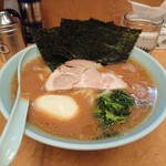 らー麺 家道 - デフォルトラーメン税込650円味玉サービス仕様