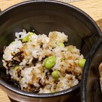 うどんや 匠 - 塩コンブと枝豆のまぜご飯