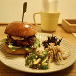 KAKUMEI Burger & cafe - 