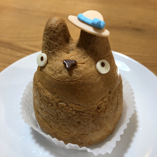 白髭のシュークリーム工房_1