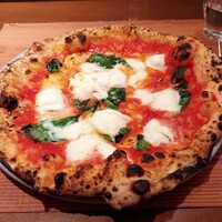 ナプレ 横浜高島屋店 - ブーファラ(水牛のモッツアレラ)