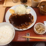 Nomikuidokoro Tonkatsu Suzume - はちや豚ポークソテー定食¥1,500
                        