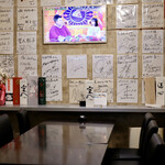 ルッカ - テーブル席で