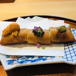 天風楽・ブランド松葉蟹 松屋町 青天 - 宮城産のフカヒレ、蟹身巻き春巻　雲丹、キャビア、蟹味噌のせ