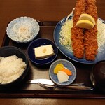 とんえび - 2019年12月　ジャンボエビフライ定食　2800円