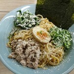 Rasu ta - 「まぜらすた」。粉チーズが印象的です。