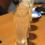 慶太郎餃子酒場 - ダークな感じの飲み物たち