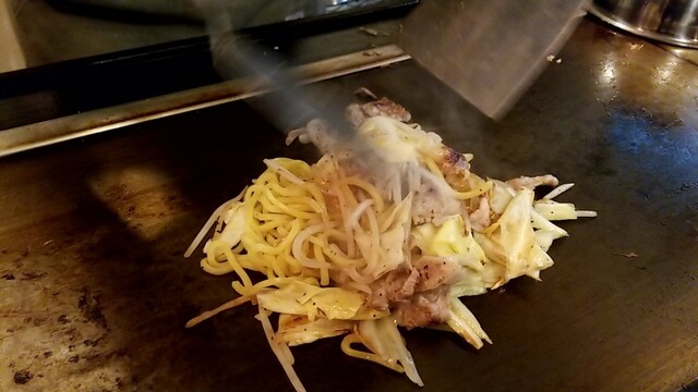 てっぱん横丁 DON - 帯広（お好み焼き）の写真