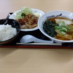 御食事処 おれんぢ - 【2020.2.2(日)】醤油らーめん生姜焼きセット(並盛)980円