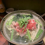 季彩 - 肉湯豆腐