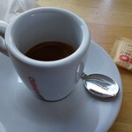 イタリアン バール ラ ファミーリア - エスプレッソコーヒー
