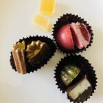 ル・プティ・ボヌール - チョコの断面①