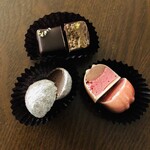 ル・プティ・ボヌール - チョコの断面②