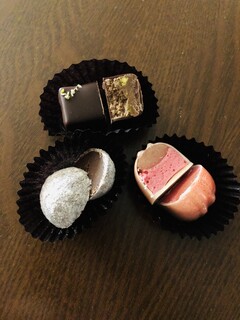 LE PETIT BONHEUR - チョコの断面②