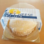 オーケー - ★★★2種のチーズケーキ 300円 フワフワで美味しい！