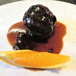 仁修樓 - 牛頬肉の爽やか陳皮煮込み