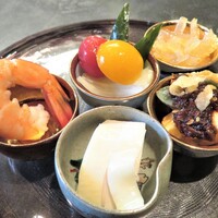 仁修樓 - 彩り前菜盛り合わせ