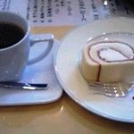 カフェ＆レストラン　南麻布 - ランチのデザート