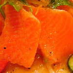 菜根譚 北海道中華 - ドレッシングはニンニク風味のたまねぎ