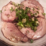 一心 - チャーシュー丼