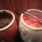 一心 - 辛子高菜＆紅生姜　入れ放題！