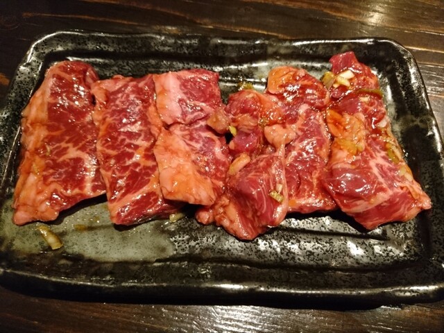 厚肉焼肉ホルモン 牛suke 月寒中央 焼肉 ネット予約可 食べログ