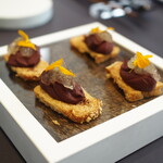 プレゼンテ スギ - 鹿の”ブータンノワール”