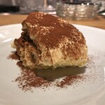 スガハラ - 自家製ティラミス（アップ）