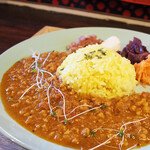 紅茶とクラフト酒のお店 タイフーン - 